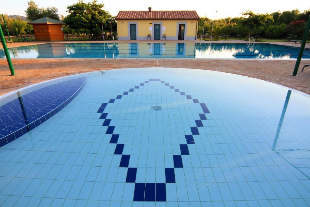 Campastrello Sport Hotel Residence كاستاجنيتو كاردوتشي المظهر الخارجي الصورة